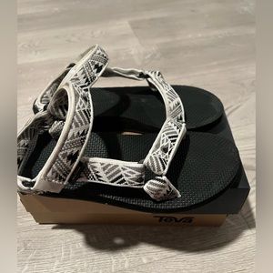 Teva hiking Sandals